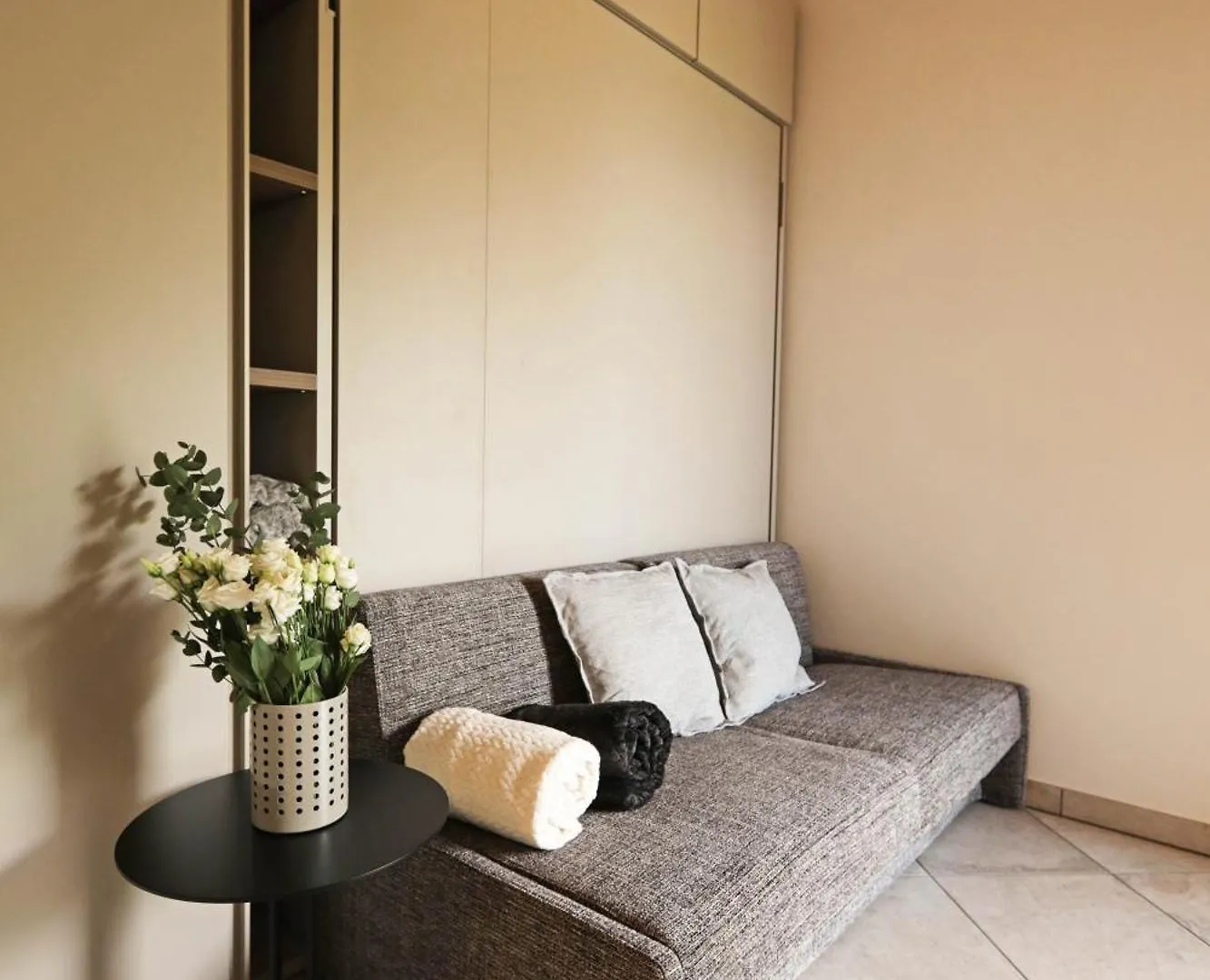 Serenity House 梅纳焦 0*,  意大利