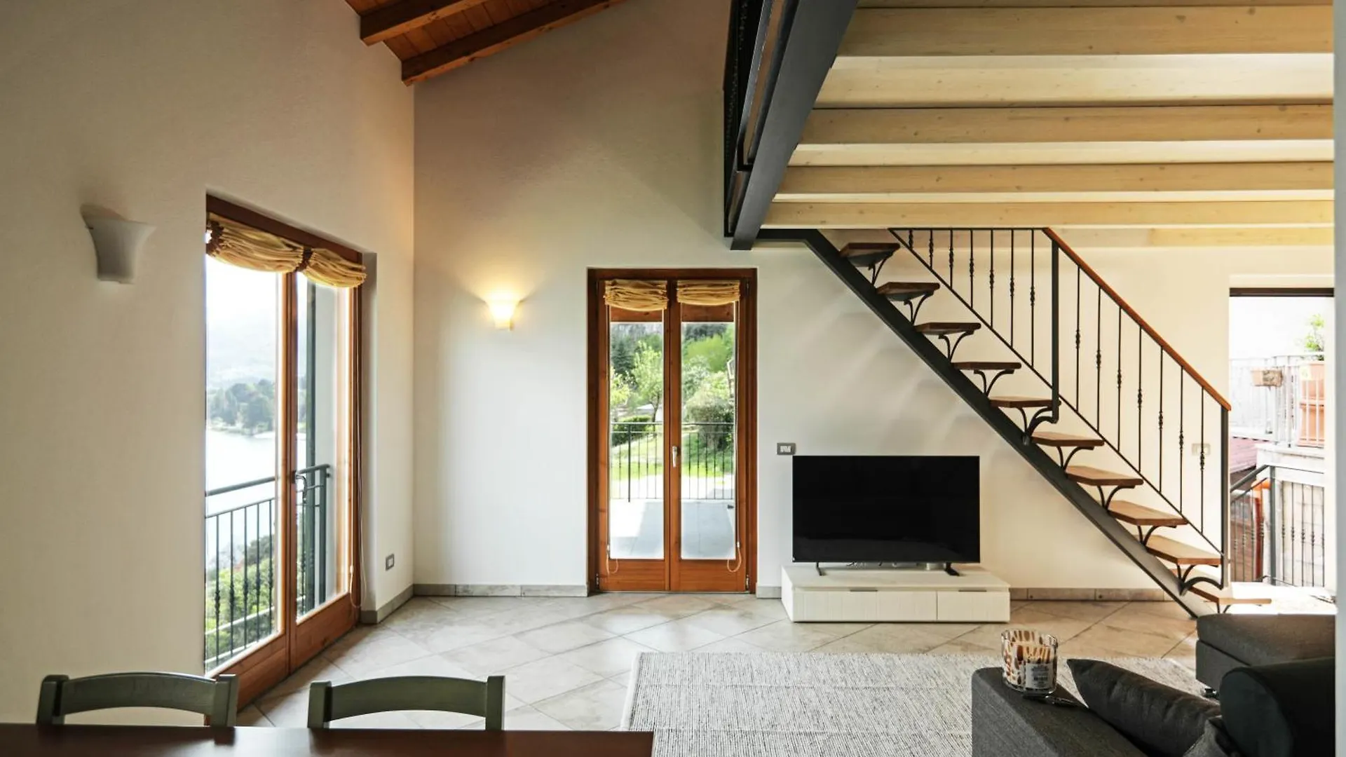 公寓 Serenity House 梅纳焦
